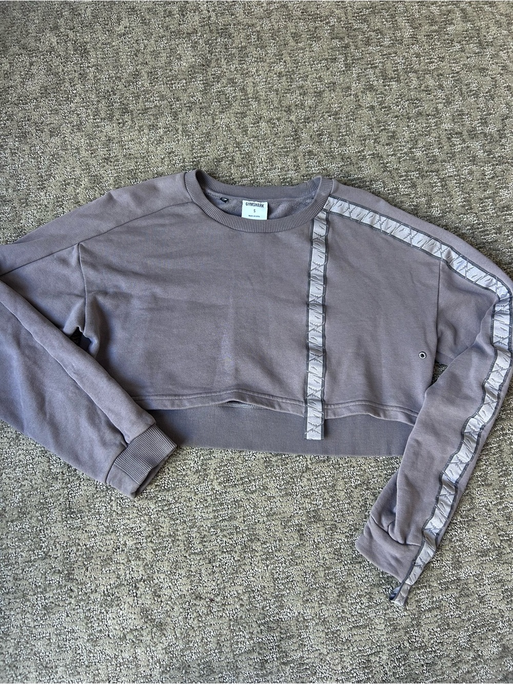 Gymshark Logo Tape Cropped Crewneck Sweatshirt Dusty Mauve - Size Small